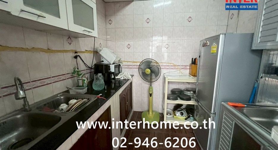Reihenhaus zum Kauf mit 3 Zimmer in Prawet, Bangkok