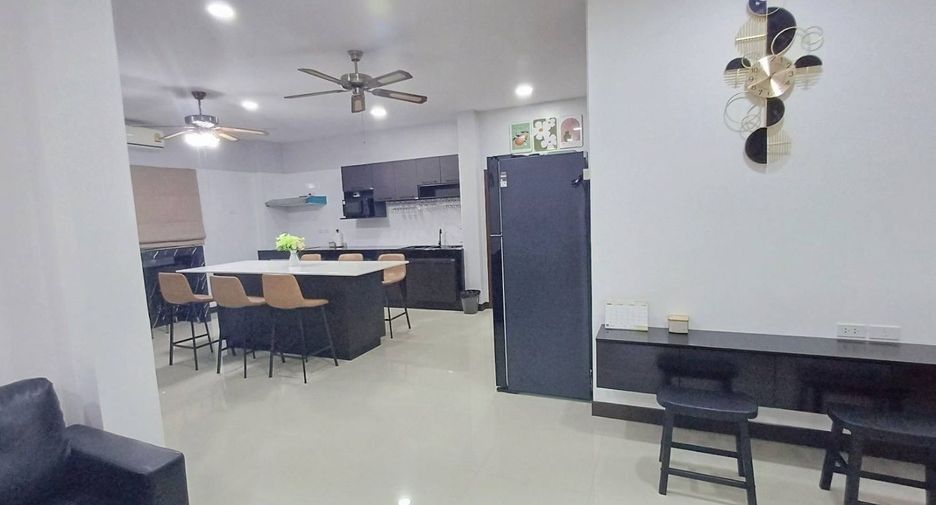 Haus zur Miete mit 6 Zimmer in South Pattaya, Pattaya