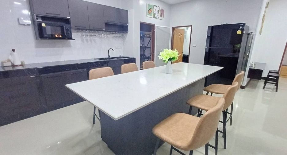 Haus zur Miete mit 6 Zimmer in South Pattaya, Pattaya