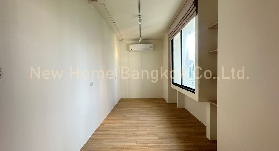 ให้เช่า 3 ห้องนอน คอนโด ใน คลองเตย, กรุงเทพฯ