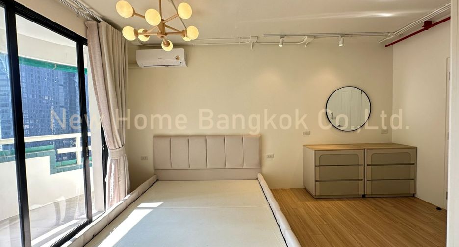 ให้เช่า 3 ห้องนอน คอนโด ใน คลองเตย, กรุงเทพฯ