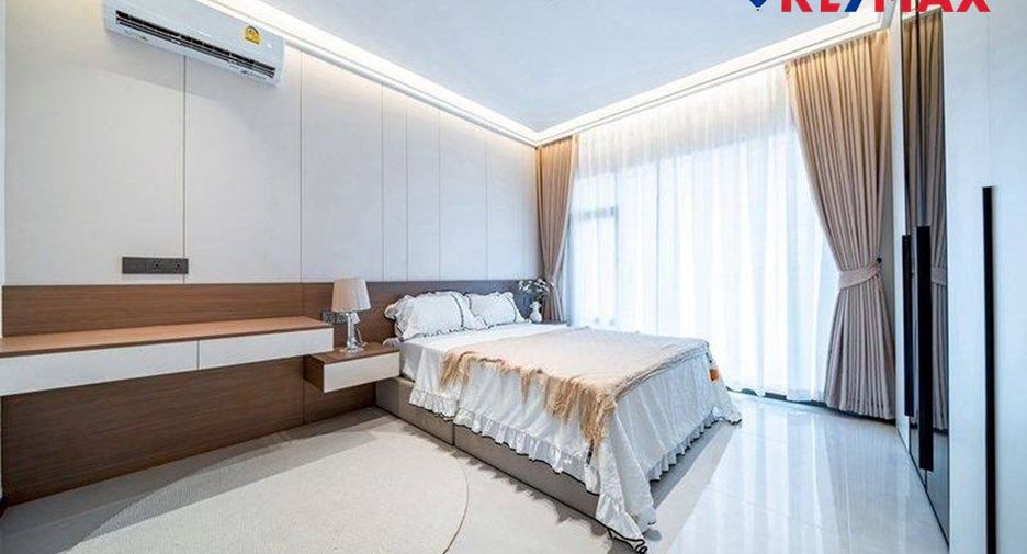 Haus zum Kauf mit 6 Zimmer in East Pattaya, Pattaya