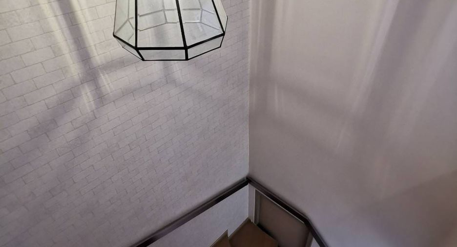 Condo en alquiler y en venta de 2 habitaciones en Khlong Toei, Bangkok