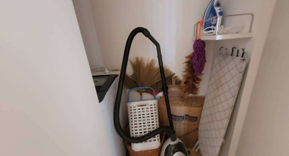 For rent and for sale 1 bed condo in Khlong Toei, Bangkok