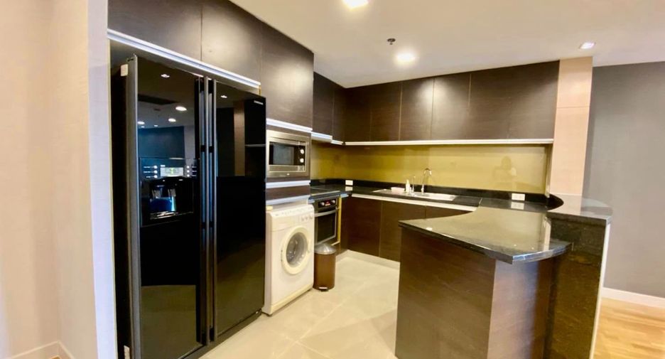 À louer et à vendre 2 chambres condo à Sathon, Bangkok