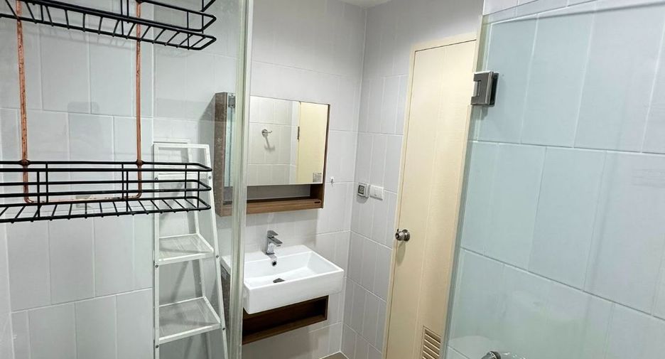 Wohnung zur Miete und zum Kauf mit 1 Zimmer in Khlong Toei, Bangkok