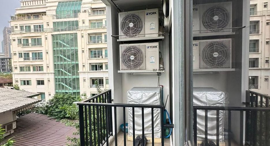 Wohnung zur Miete und zum Kauf mit 1 Zimmer in Khlong Toei, Bangkok