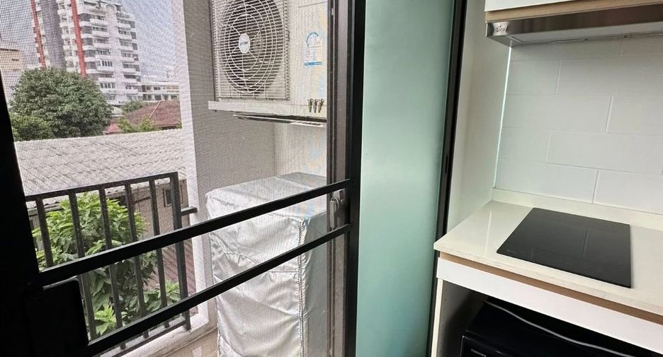Wohnung zur Miete und zum Kauf mit 1 Zimmer in Khlong Toei, Bangkok