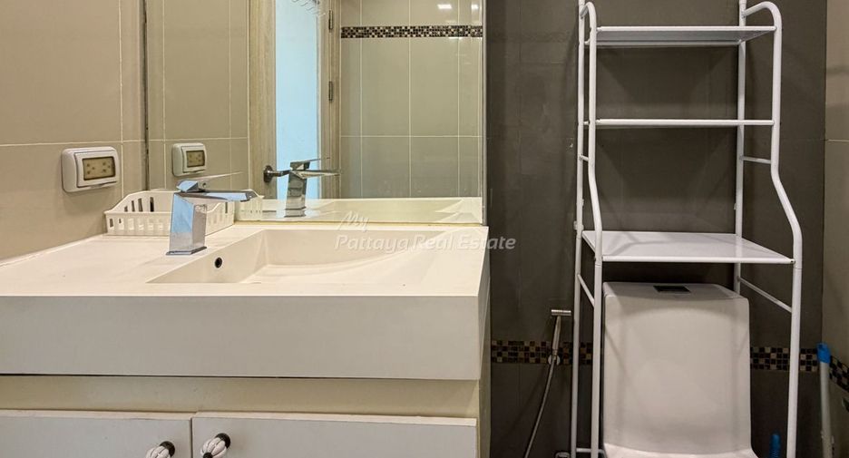 For sale 1 bed condo in Jomtien, Pattaya