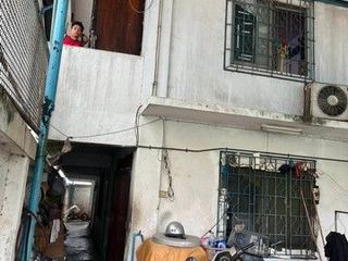 À louer 1 chambre entrepôt à Mueang Samut Sakhon, Samut Sakhon