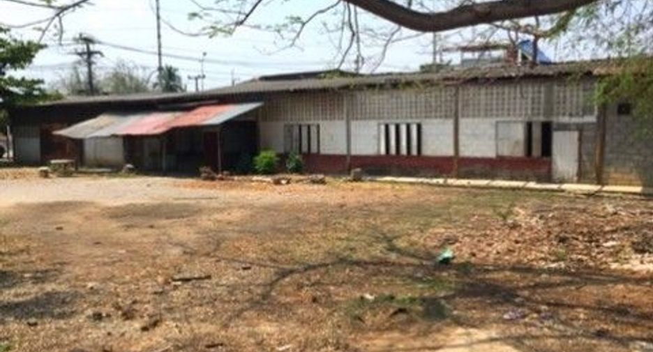 For sale 1 bed apartment in Mueang Lamphun, Lamphun