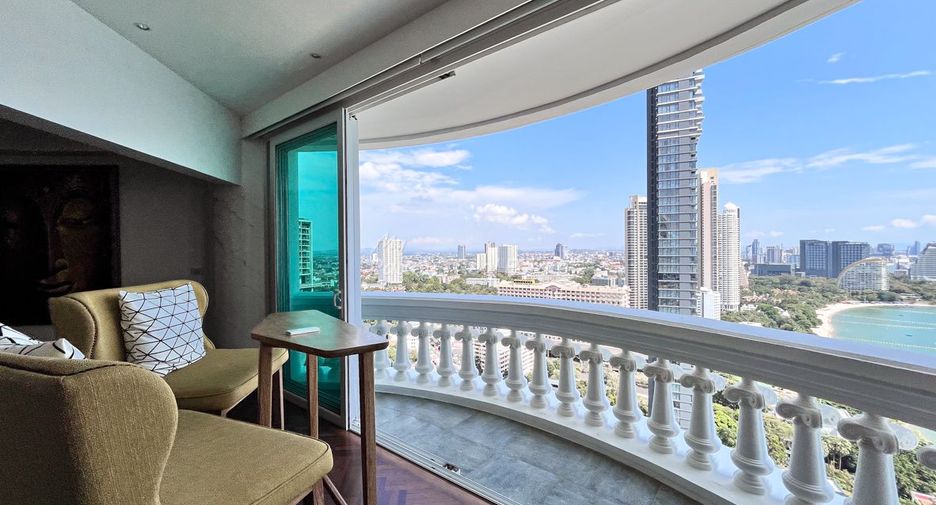 For sale 2 bedrooms condo in North Pattaya, Pattaya