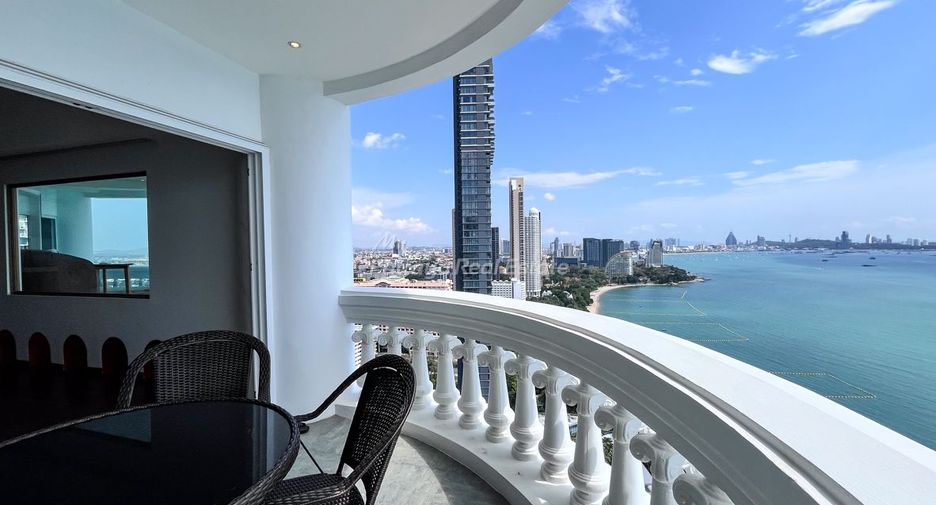 For sale 2 bedrooms condo in North Pattaya, Pattaya