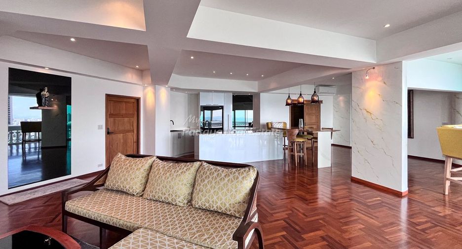 For sale 2 bedrooms condo in North Pattaya, Pattaya