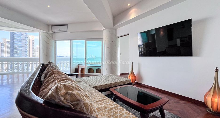 For sale 2 bedrooms condo in North Pattaya, Pattaya