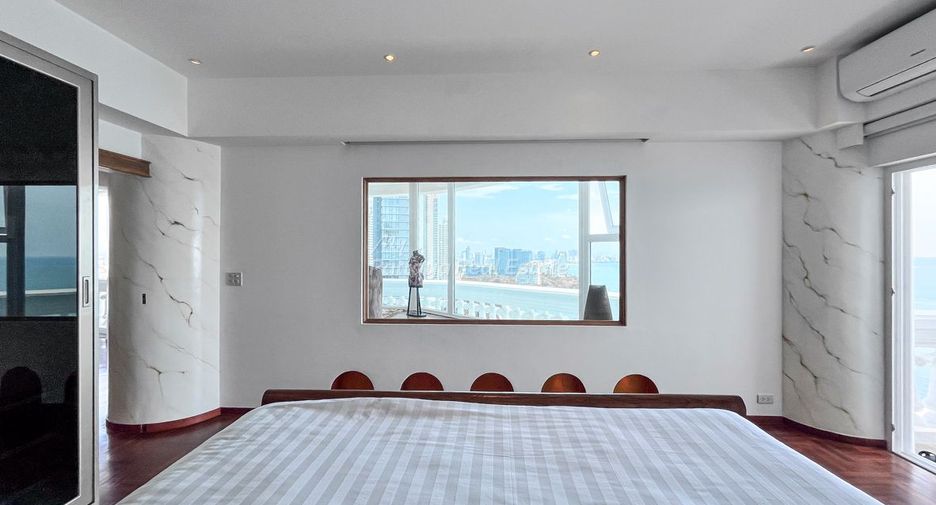For sale 2 bedrooms condo in North Pattaya, Pattaya