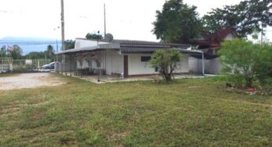 For sale 1 bed warehouse in Mueang Lamphun, Lamphun