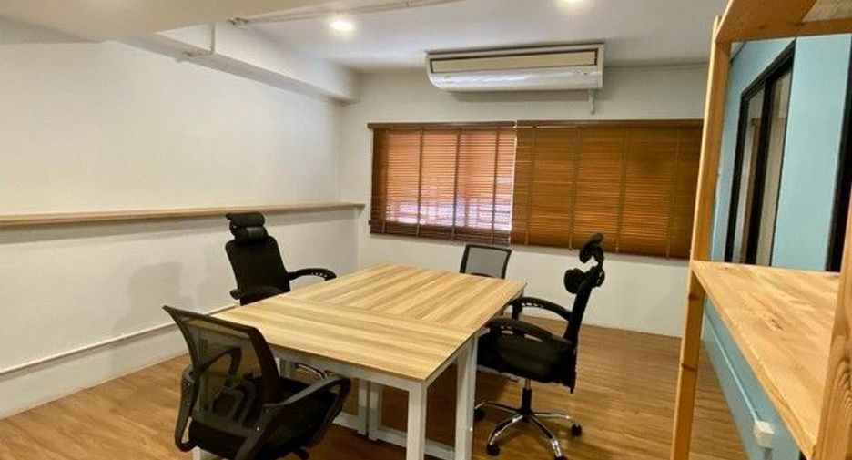 For rent 1 bed office in Bang Rak, Bangkok