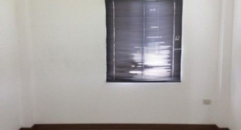 For sale 1 bed house in Mueang Lamphun, Lamphun
