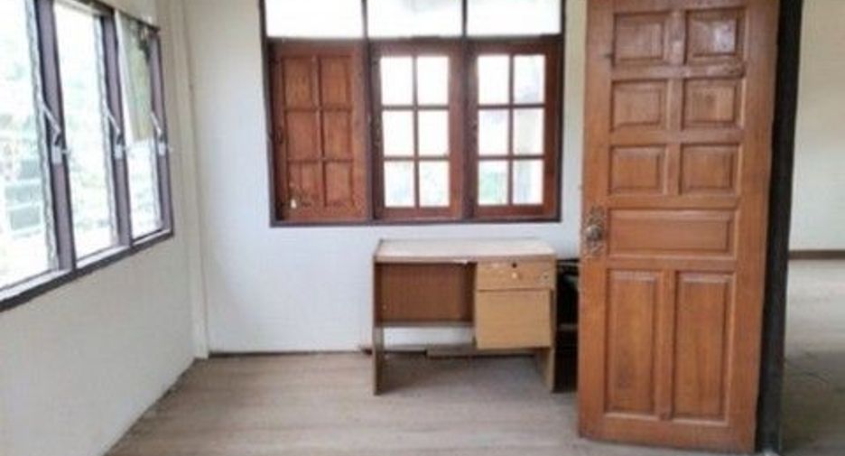 For sale 1 bed house in Mueang Lamphun, Lamphun