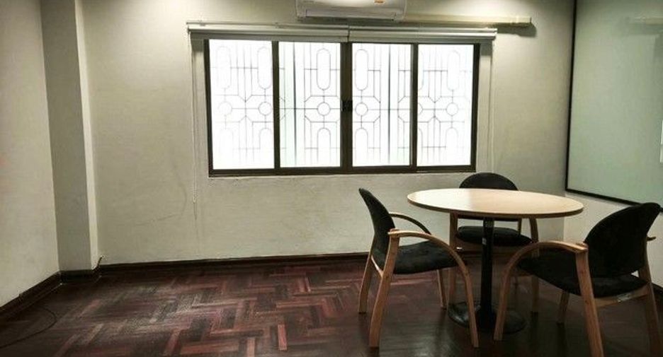 For rent 1 bed office in Khlong San, Bangkok
