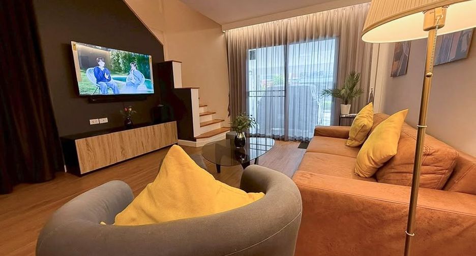 Reihenhaus zur Miete mit 3 Zimmer in Phasi Charoen, Bangkok