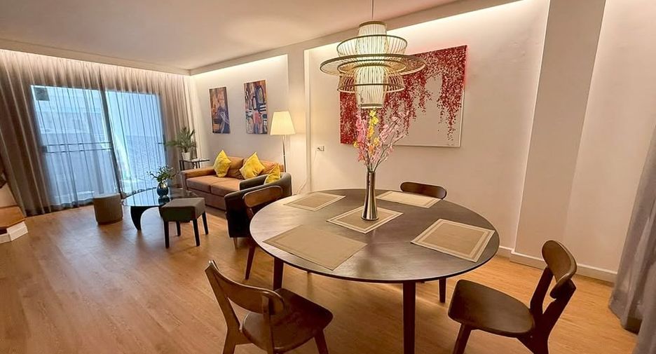 Reihenhaus zur Miete mit 3 Zimmer in Phasi Charoen, Bangkok