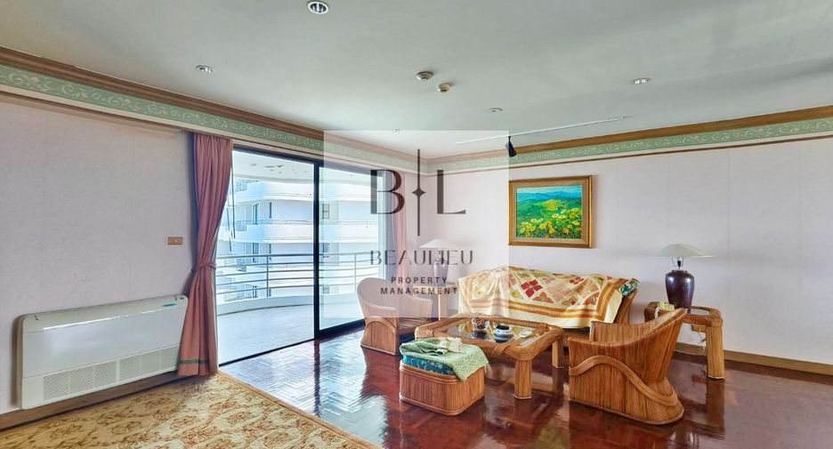 À vendre 3 chambres condo à Pratumnak, Pattaya