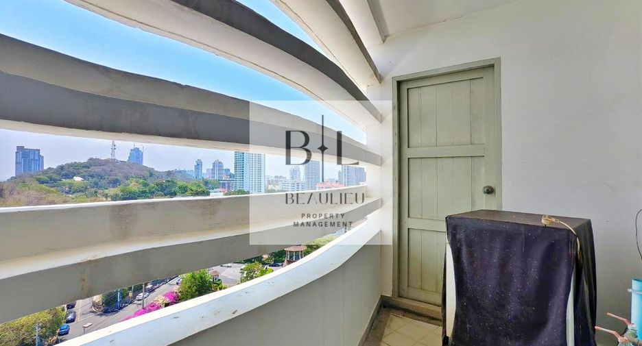 À vendre 3 chambres condo à Pratumnak, Pattaya