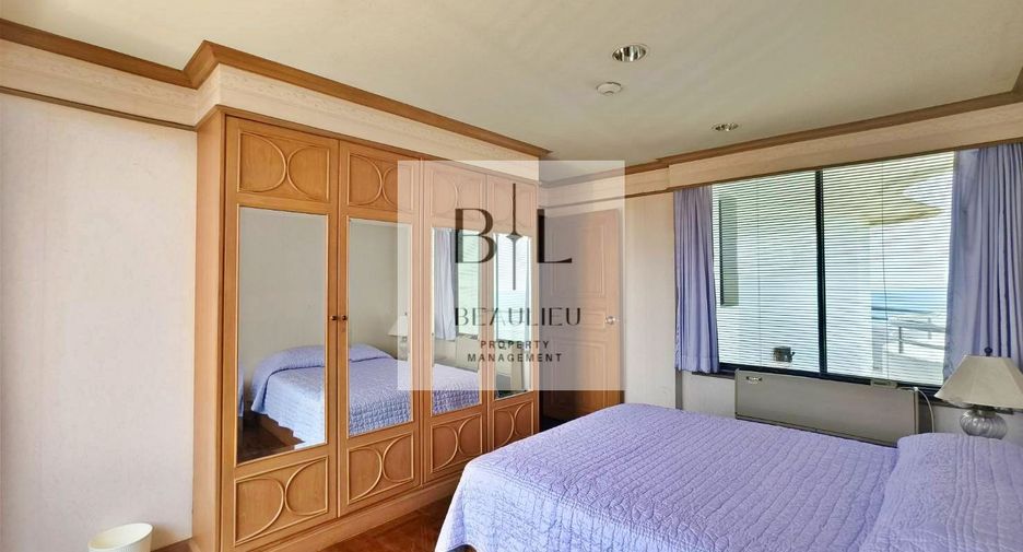 À vendre 3 chambres condo à Pratumnak, Pattaya