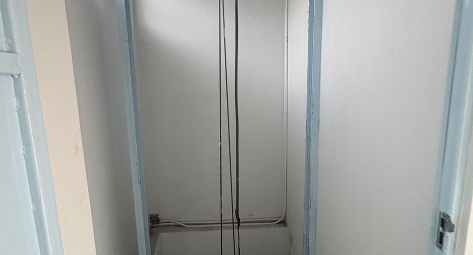 Oficina en alquiler en Sathon, Bangkok