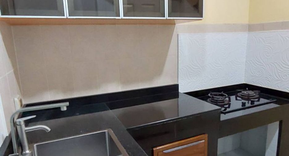 For sale 3 bedrooms townhouse in Chom Thong, Bangkok