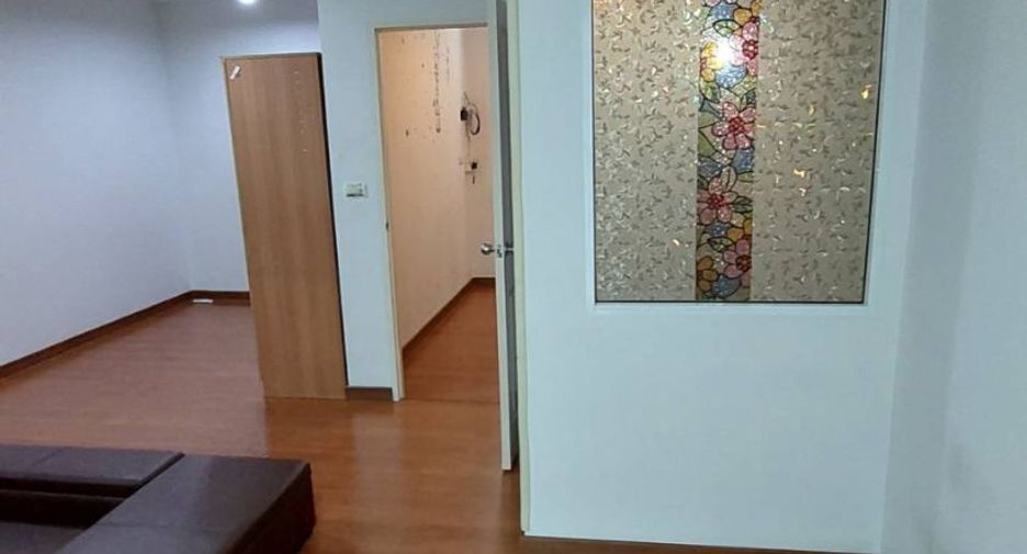 For sale 3 bedrooms townhouse in Chom Thong, Bangkok