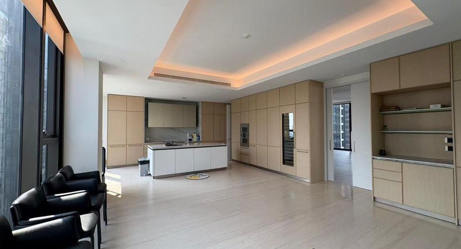 À vendre 4 chambres condo à Khlong Toei, Bangkok