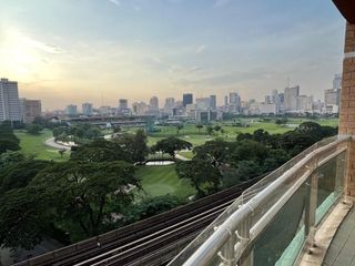 Condo en alquiler de 3 habitaciones en Pathum Wan, Bangkok