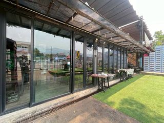 Casa adosada en alquiler y en venta de 6 habitaciones en Mueang Chiang Mai, Chiang Mai