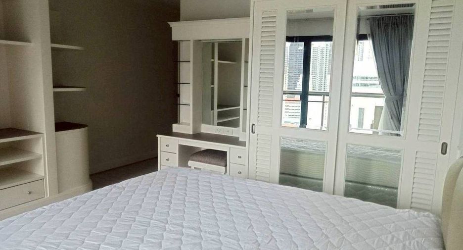 For rent 3 ベッドルーム condo in Watthana, Bangkok