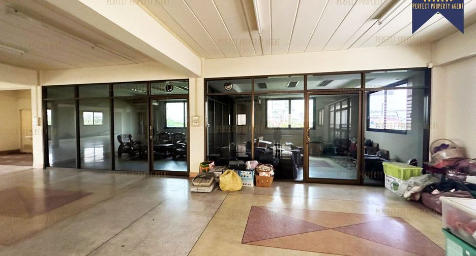 For sale 2 bedrooms warehouse in Bang Khun Thian, Bangkok