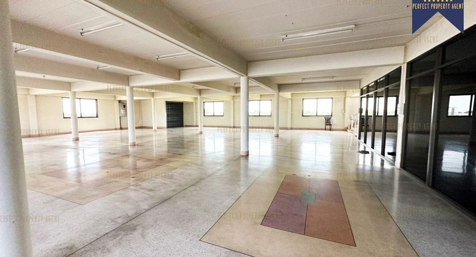 For sale 2 bedrooms warehouse in Bang Khun Thian, Bangkok