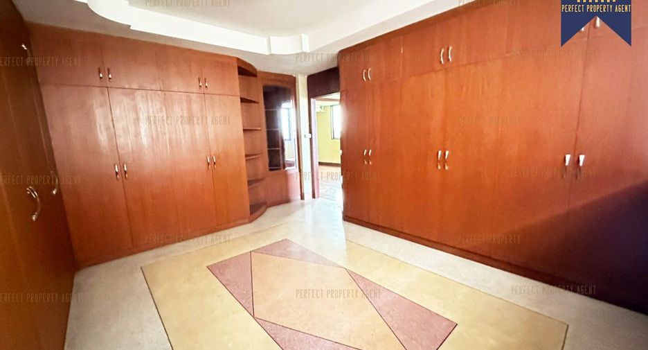 For sale 2 bedrooms warehouse in Bang Khun Thian, Bangkok
