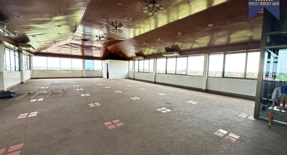 For sale 2 bedrooms warehouse in Bang Khun Thian, Bangkok