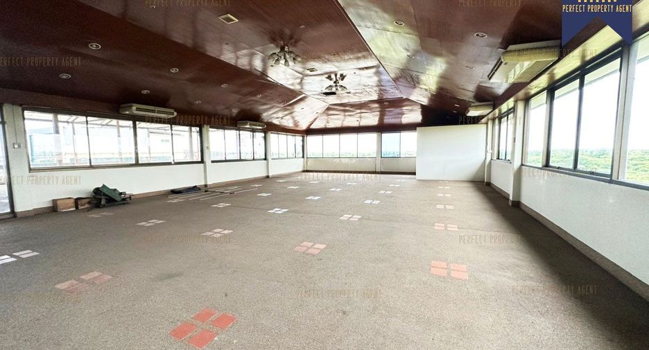 For sale 2 bedrooms warehouse in Bang Khun Thian, Bangkok
