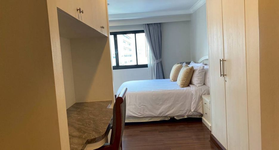 For rent 3 ベッドルーム condo in Watthana, Bangkok