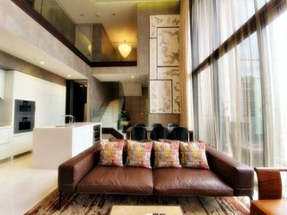 For rent そして for sale 3 ベッドルーム condo in Khlong Toei, Bangkok