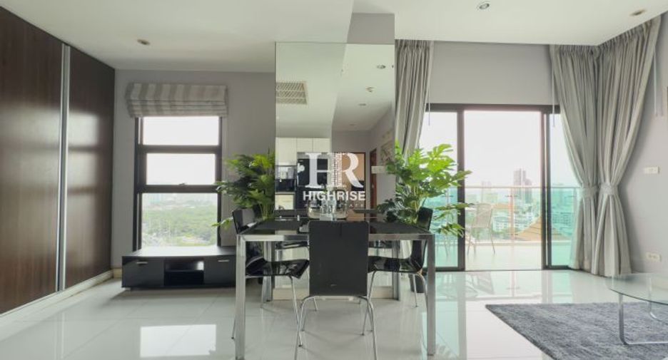 Condo en venta de 2 habitaciones en Pratumnak, Pattaya