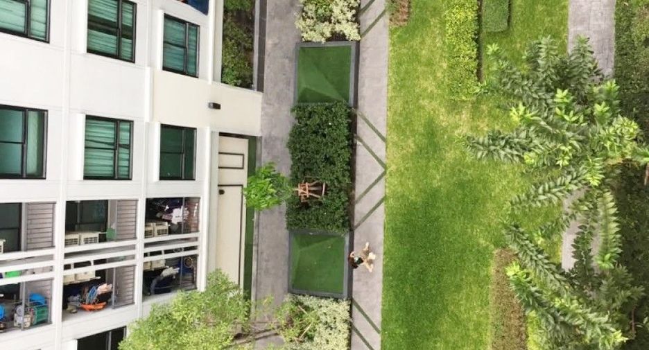 For sale 1 bed condo in Bang Na, Bangkok