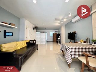 For sale 3 ベッドルーム townhouse in Mueang Chon Buri, Chonburi
