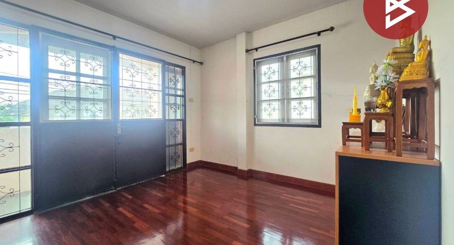 For sale 4 bedrooms house in Phra Samut Chedi, Samut Prakan
