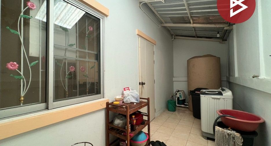Reihenhaus zum Kauf mit 3 Zimmer in Mueang Chon Buri, Chonburi