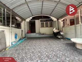 Reihenhaus zum Kauf mit 4 Zimmer in Mueang Samut Prakan, Samut Prakan